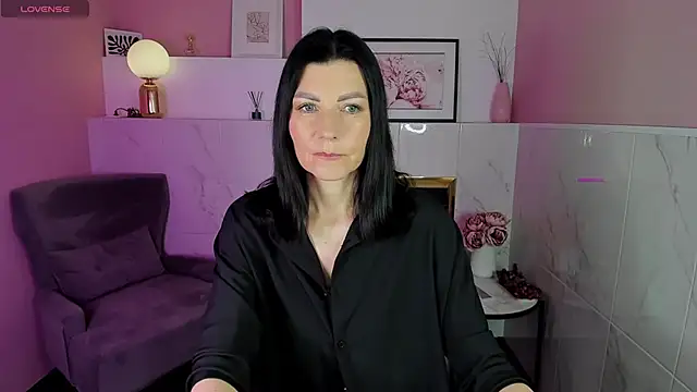 MonicaCheerful online show from January 30, 5:30 am