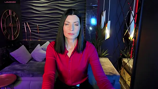 MonicaCheerful online show from February 14, 3:05 pm