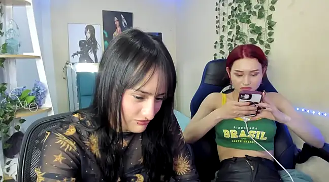 Snapshot of naomy_hot_777 chatting on February 12, 11:09 pm naomy hot 777 online show from February 12, 11:09 pm