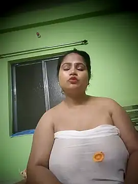 Snapshot of hornysania123 chatting on March 12, 9:13 pm hornysania123 online show from March 12, 9:13 pm