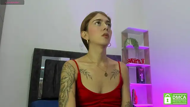 Snapshot of Nicol_TransGirl chatting on May 3, 2:17 am Nicol TransGirl online show from May 3, 2:17 am