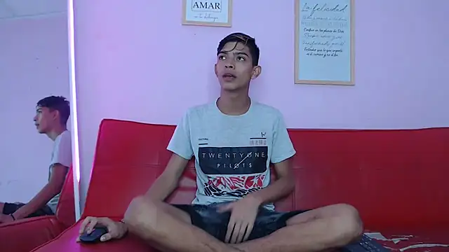 KING STYLE2 online show from March 6, 10:58 pm