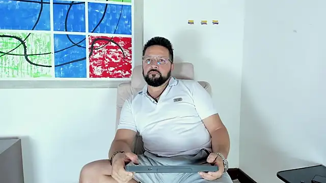 Snapshot of Daniel_08_8 chatting on January 27, 7:56 pm Daniel 08 8 online show from January 27, 7:56 pm