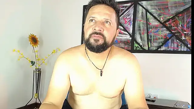 Snapshot of Daniel_08_8 chatting on January 29, 7:43 pm Daniel 08 8 online show from January 29, 7:43 pm