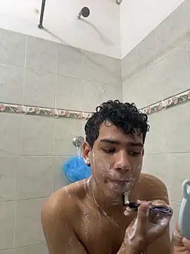 Santiago-Thompson online show from December 2, 6:14 pm