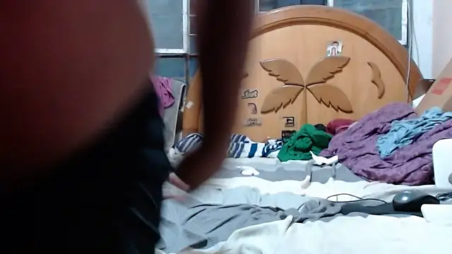 Snapshot of nakedlima chatting on February 12, 1:00 am nakedlima online show from February 12, 1:00 am