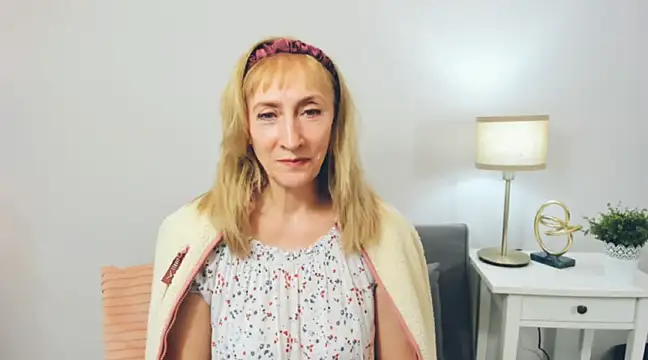 MargaretMilf69 online show from February 14, 1:08 pm
