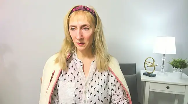 MargaretMilf69 online show from February 20, 4:14 pm