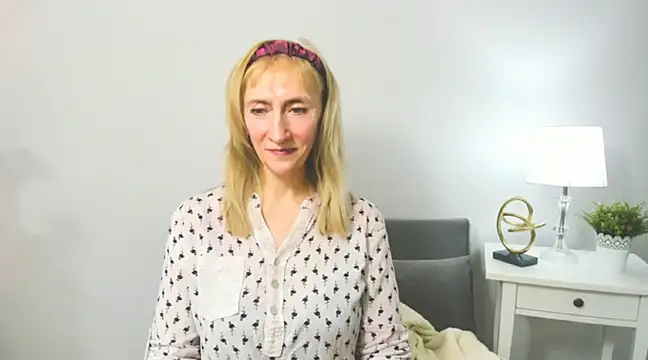 MargaretMilf69 online show from February 20, 7:19 pm