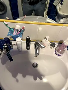 Milleseghe99 online show from November 29, 1:52 am