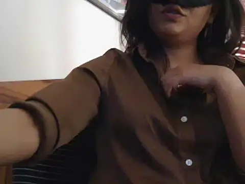 Cutie Pie1p online show from February 15, 7:27 am