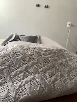 Snapshot of robsonMathias chatting on February 15, 11:17 am robsonMathias online show from February 15, 11:17 am