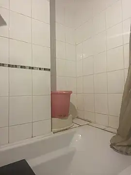 Snapshot of hemantha99 chatting on March 16, 4:55 pm hemantha99 online show from March 16, 4:55 pm