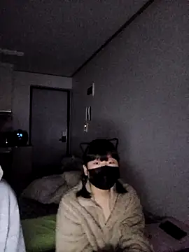 cutie koreancouple online show from February 26, 5:07 pm