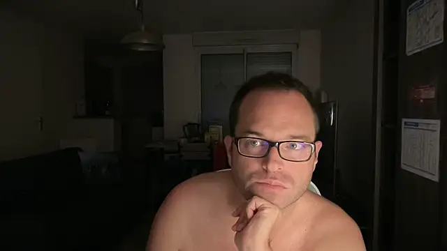 Funnyjul31 online show from October 27, 6:34 pm