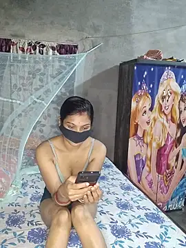 Snapshot of birds0641 chatting on April 2, 7:44 pm birds0641 online show from April 2, 7:44 pm