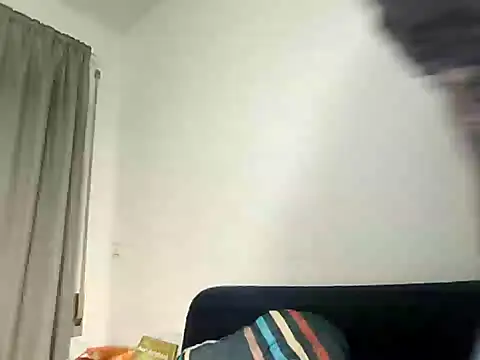 Snapshot of georgept chatting on February 2, 10:17 pm georgept online show from February 2, 10:17 pm