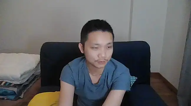 Snapshot of georgept chatting on February 19, 12:35 am georgept online show from February 19, 12:35 am