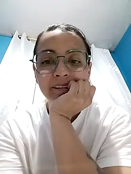 bri ali online show from February 9, 10:25 pm