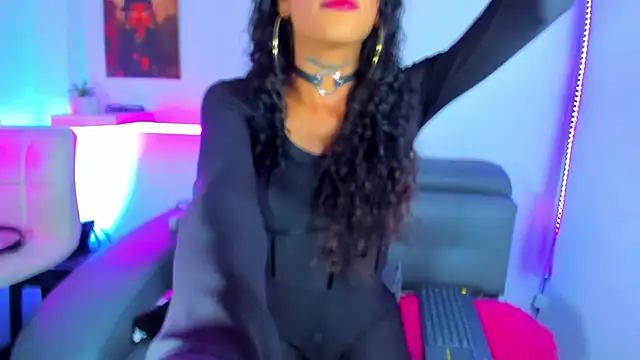 Snapshot of Cherry_splash chatting on October 23, 10:25 am Cherry splash online show from October 23, 10:25 am