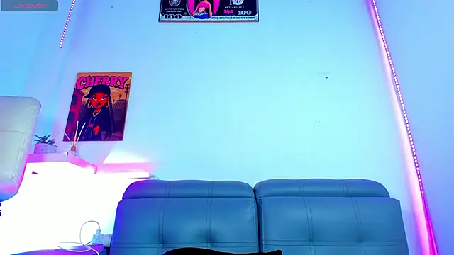 Cherry splash online show from November 5, 10:10 pm