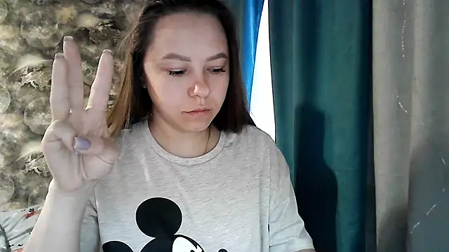 Misssweet s online show from May 13, 3:59 am