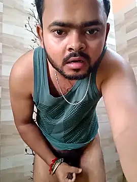 Snapshot of guavam65 chatting on March 11, 1:55 am guavam65 online show from March 11, 1:55 am