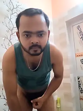 Snapshot of guavam65 chatting on March 16, 3:49 pm guavam65 online show from March 16, 3:49 pm