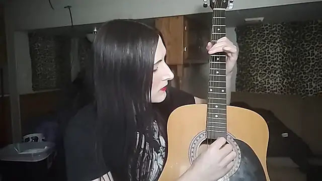 Ivyrose4999 online show from February 10, 6:45 pm