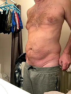 vincent1522 online show from December 1, 7:13 am