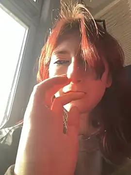 Violet Moreau online show from March 30, 1:45 pm