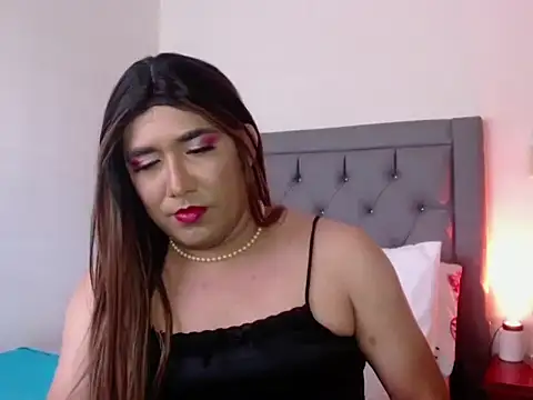 k i m o r a h online show from April 2, 8:17 pm