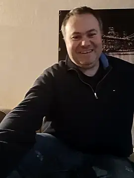 Snapshot of Pourleplasirs chatting on February 24, 12:52 am Pourleplasirs online show from February 24, 12:52 am