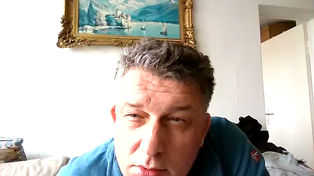 Snapshot of GrandpasDadBulg chatting on January 28, 11:28 am GrandpasDadBulg online show from January 28, 11:28 am