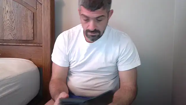 Troyt87 online show from January 6, 7:06 pm