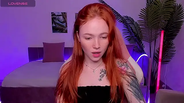 Maya Light online show from September 21, 8:27 am