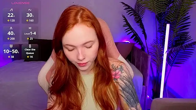 Maya Light online show from March 8, 1:47 am