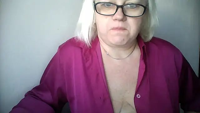 Mayya4321 online show from October 15, 9:20 am