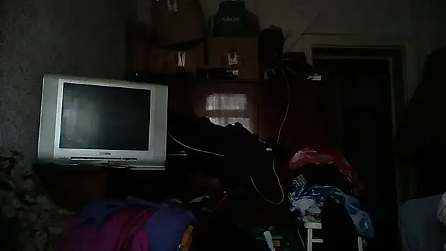 Mayya4321 online show from March 18, 1:25 pm