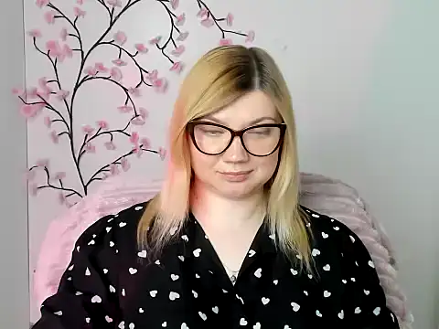 Lola moree online show from May 11, 4:04 pm