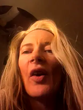 blondey206 online show from January 8, 12:24 am