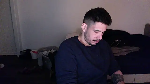 Snapshot of NicaBOi chatting on March 23, 2:15 am NicaBOi online show from March 23, 2:15 am