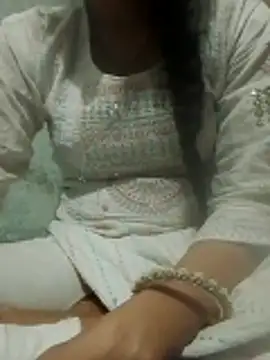 Snapshot of saaniya chatting on February 9, 10:58 pm saaniya online show from February 9, 10:58 pm