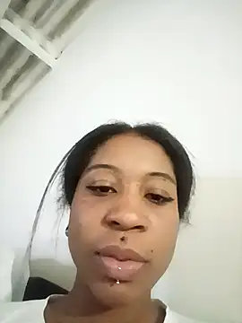 Snapshot of Zaira_Rose_ chatting on March 6, 2:19 am Zaira Rose online show from March 6, 2:19 am