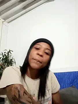 Snapshot of Zaira_Rose_ chatting on March 13, 4:08 am Zaira Rose online show from March 13, 4:08 am