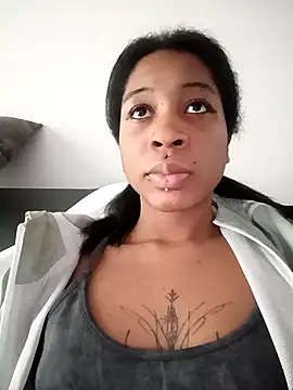 Snapshot of Zaira_Rose_ chatting on March 19, 9:41 pm Zaira Rose online show from March 19, 9:41 pm