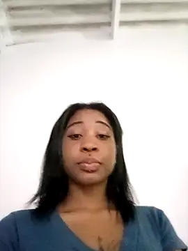 Snapshot of Zaira_Rose_ chatting on April 1, 2:12 am Zaira Rose online show from April 1, 2:12 am