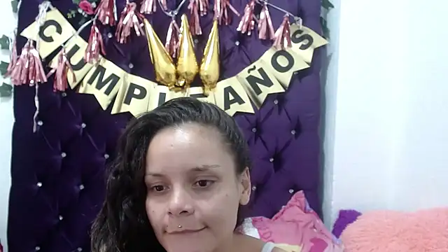 Snapshot of Ariasmithog chatting on May 25, 4:24 pm Ariasmithog online show from May 25, 4:24 pm