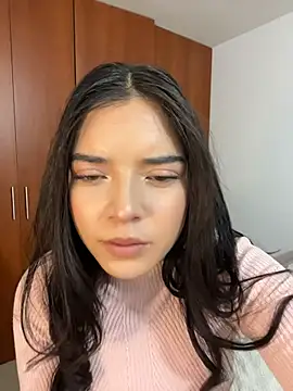 Snapshot of eileensophi chatting on March 25, 2:17 am eileensophi online show from March 25, 2:17 am