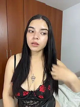 Snapshot of eileensophi chatting on March 28, 2:55 am eileensophi online show from March 28, 2:55 am